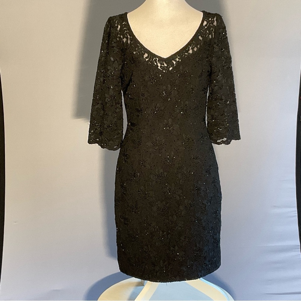 Carmen Marc Valvo Black Lace Sheath Dress Size 4 MOB MOG Evening - Picture 8 of 16